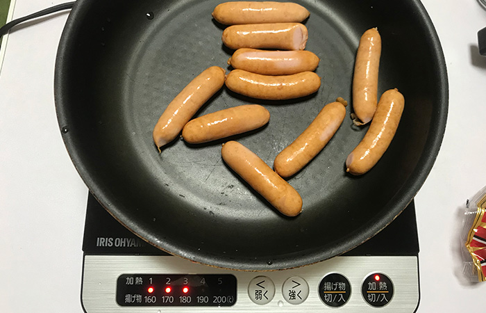 ウインナーをIHで焼く